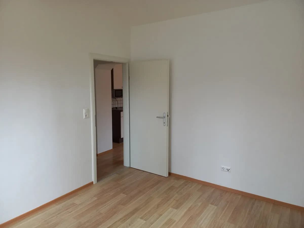 2-Zimmer-Wohnung mieten in Sankt Pölten – 37 m², € 550 – Bild 4 von 11