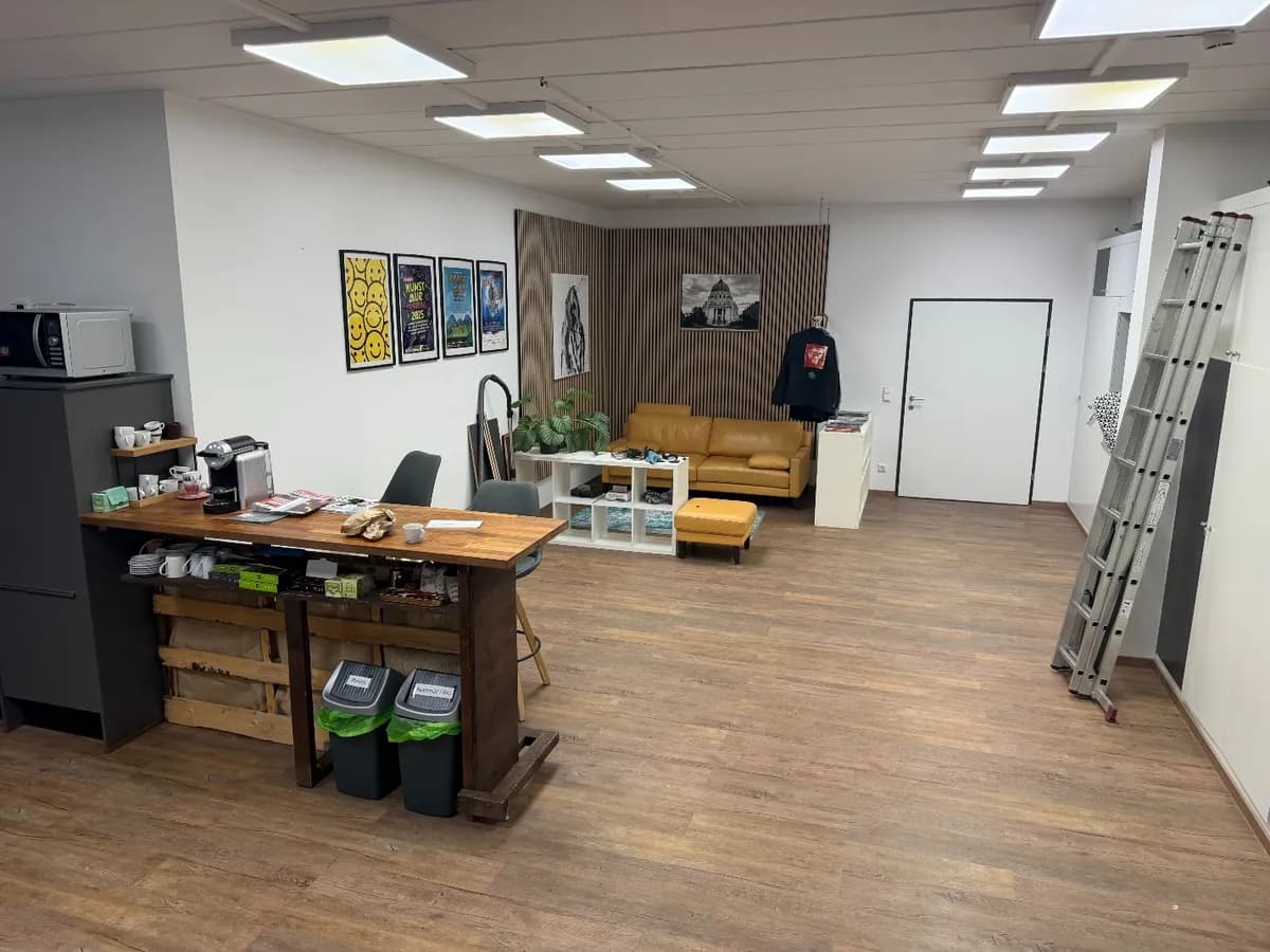 Gewerbeimmobilie mieten in Gmunden – 168 m², € 400 – Bild 2 von 5