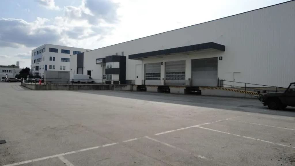 Gewerbeimmobilie mieten in Mödling – 113 m², € 1.441 – Bild 4 von 5