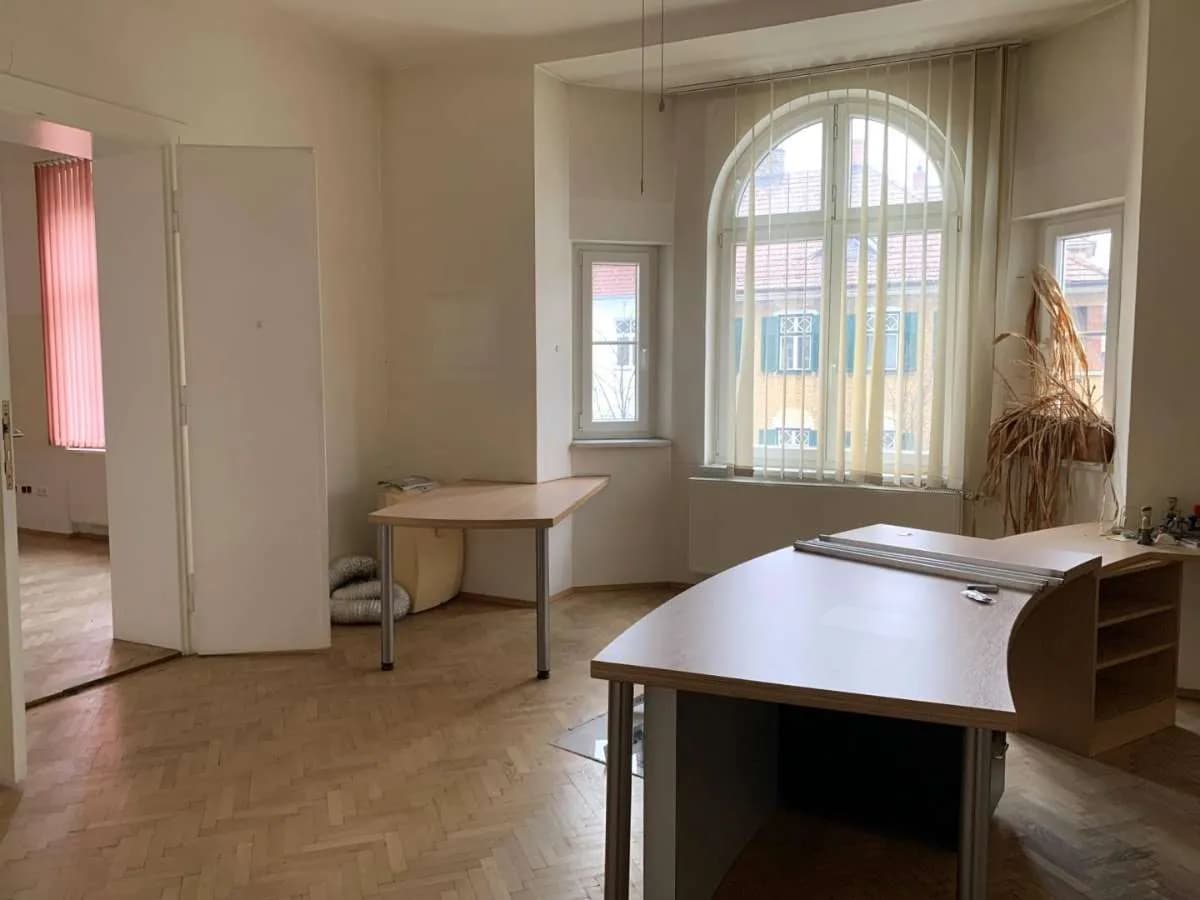 8-Zimmer-Gewerbeimmobilie mieten in Krems an der Donau – 180 m², € 1.681 – Bild 3 von 14