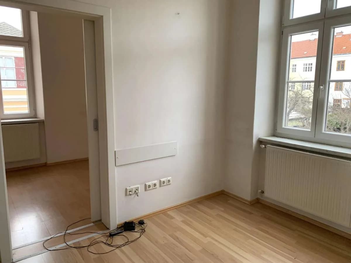 8-Zimmer-Gewerbeimmobilie mieten in Krems an der Donau – 180 m², € 1.681 – Bild 4 von 14