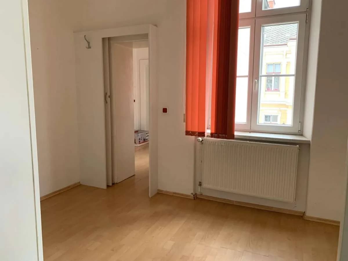 8-Zimmer-Gewerbeimmobilie mieten in Krems an der Donau – 180 m², € 1.681 – Bild 5 von 14