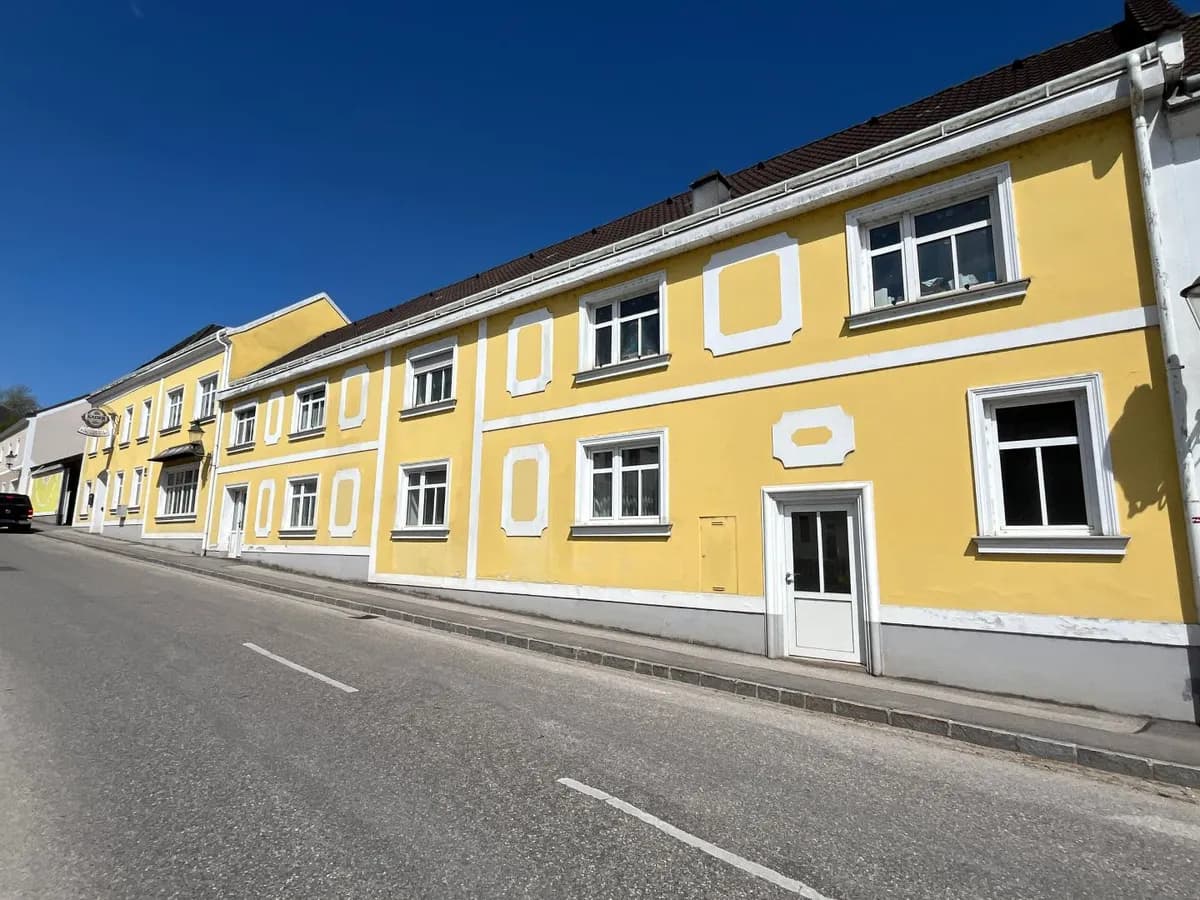 Immobilie kaufen in Amstetten – 900 m², € 420.000 – Bild 1 von 15