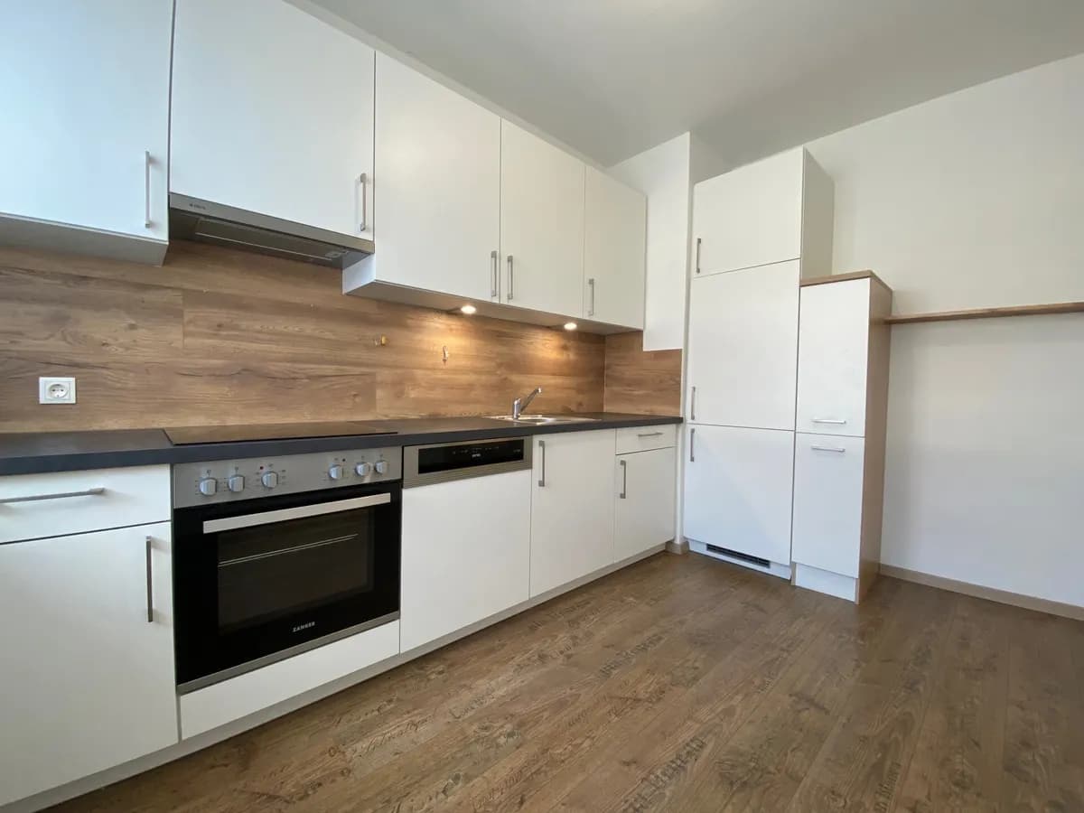 4-Zimmer-Wohnung mieten in Melk – 98,44 m², € 1.049 – Bild 1 von 12