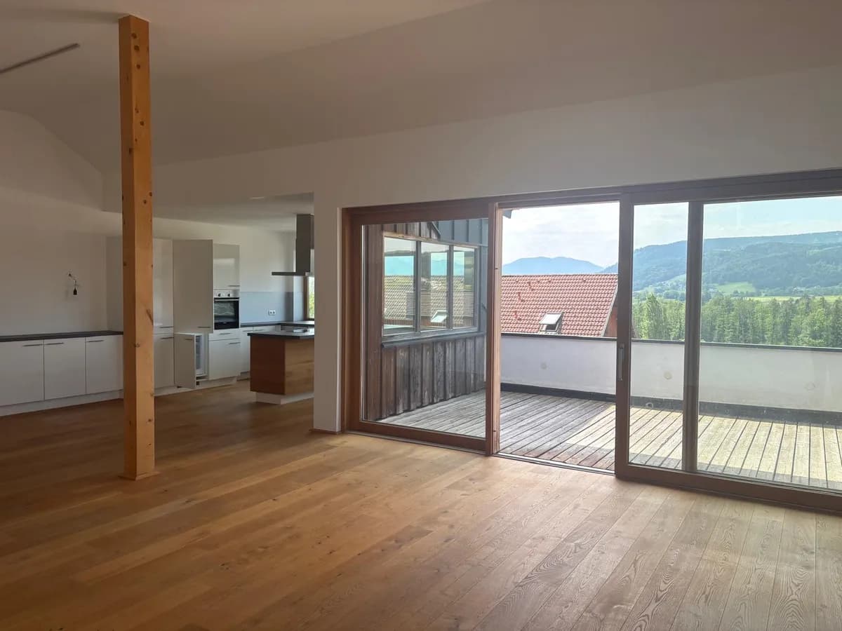 4-Zimmer-Wohnung mieten in Vöcklabruck – 152 m², € 2.440