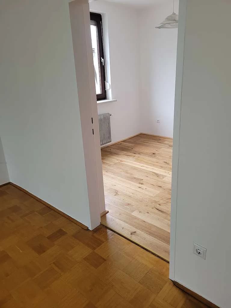 3-Zimmer-Haus mieten in Wels – 91 m², € 1.350 – Bild 2 von 16