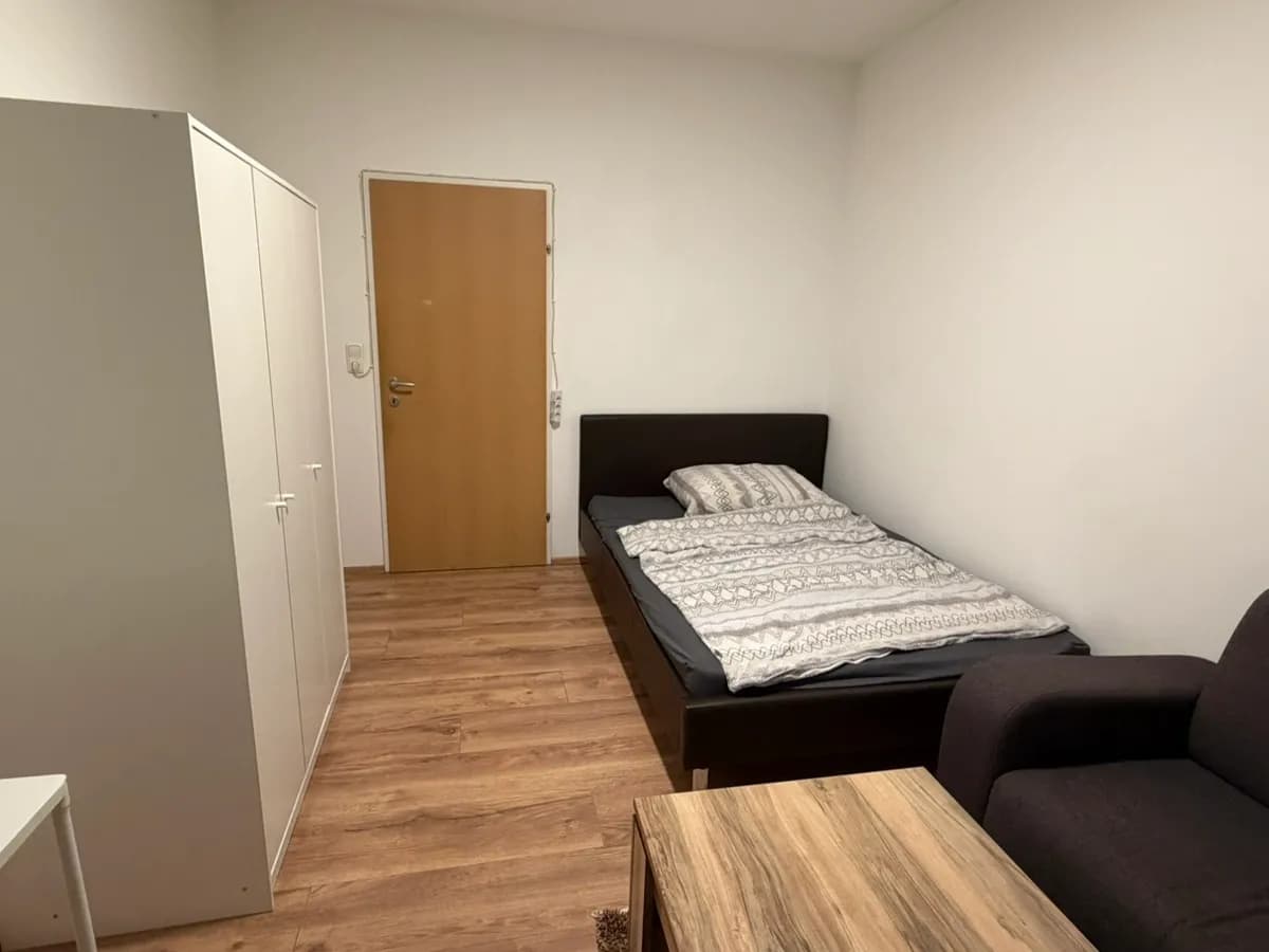 Immobilie mieten in Vöcklabruck – € 400 – Bild 1 von 9