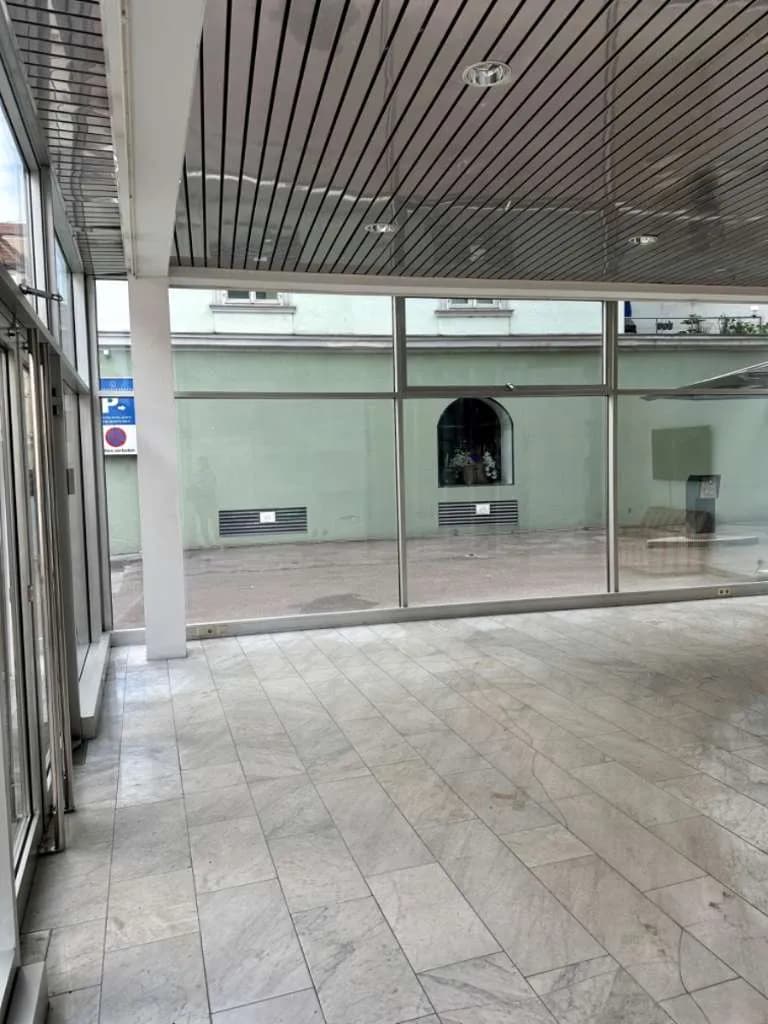 1-Zimmer-Gewerbeimmobilie mieten in Graz – 50 m², € 1.626 – Bild 3 von 5