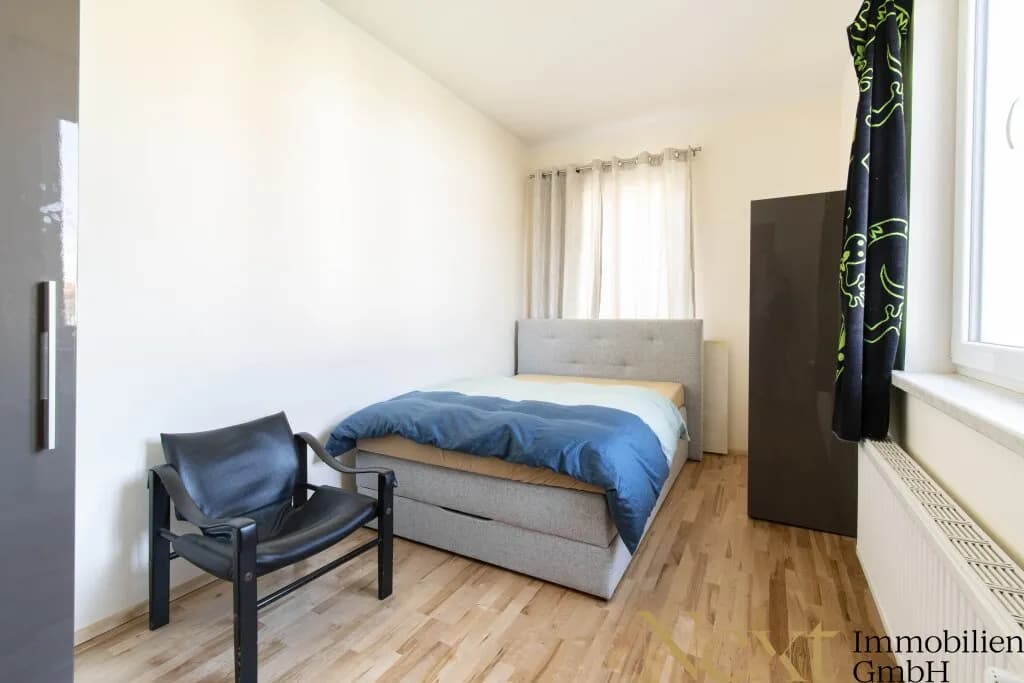 9-Zimmer-Haus mieten in Linz – 239,04 m², € 2.409 – Bild 12 von 22