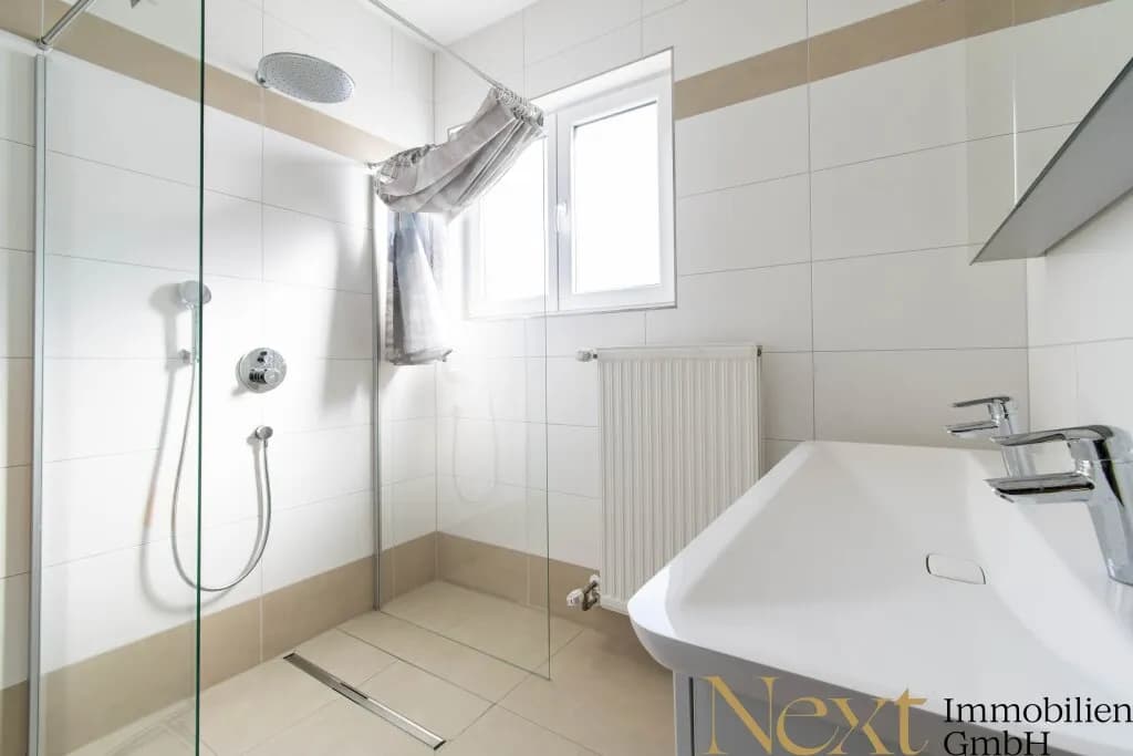 9-Zimmer-Haus mieten in Linz – 239,04 m², € 2.409 – Bild 15 von 22