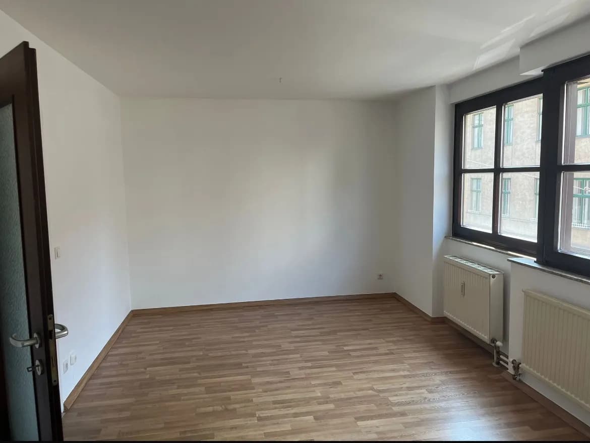1-Zimmer-Wohnung mieten in Wien – 34 m², € 650 – Bild 2 von 5