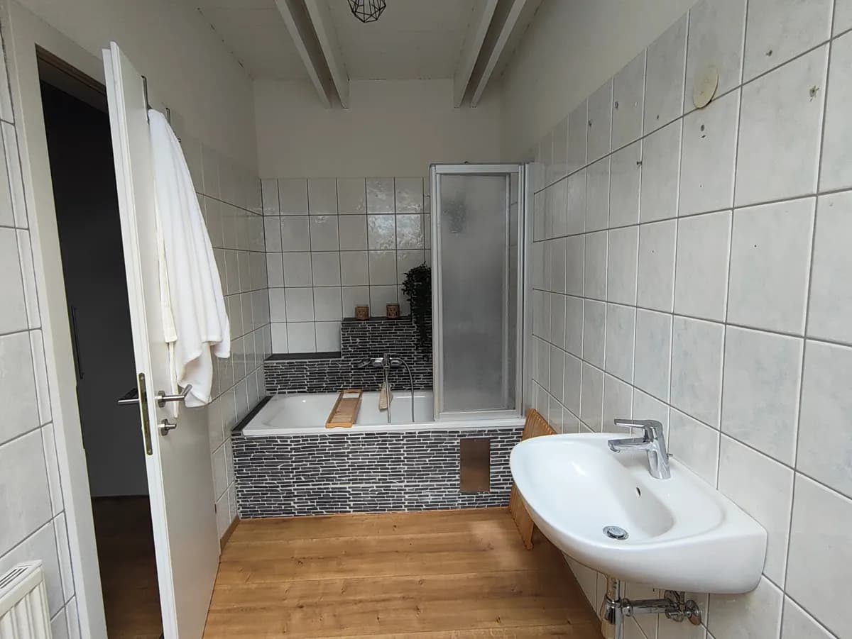5-Zimmer-Wohnung mieten in Steyr – 203 m², € 1.810 – Bild 12 von 14