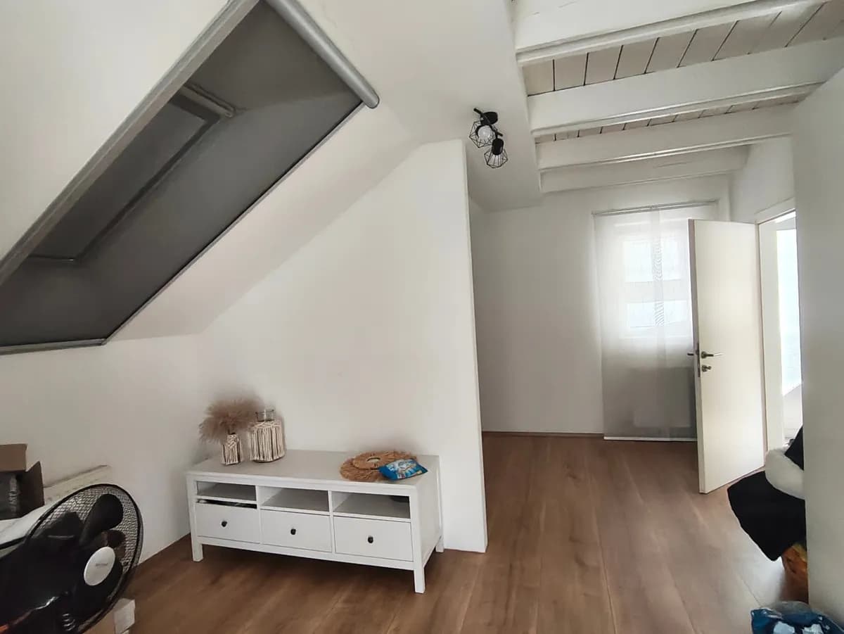 5-Zimmer-Wohnung mieten in Steyr – 203 m², € 1.810 – Bild 14 von 14