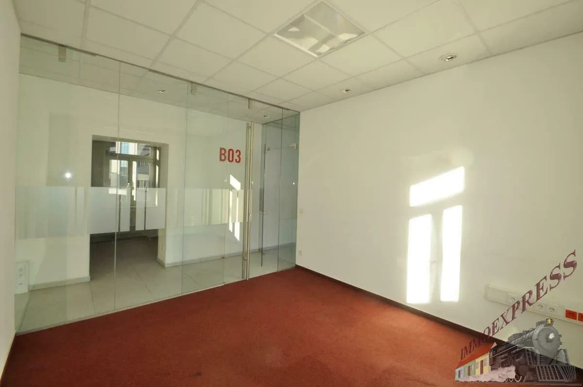 7-Zimmer-Gewerbeimmobilie mieten in Sankt Pölten – 230 m², € 1.900 – Bild 2 von 11