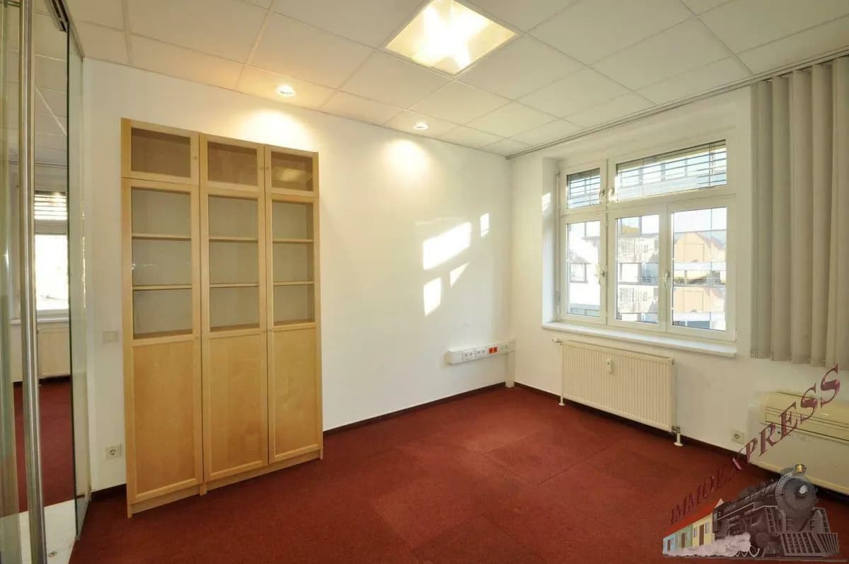7-Zimmer-Gewerbeimmobilie mieten in Sankt Pölten – 230 m², € 1.900 – Bild 9 von 11