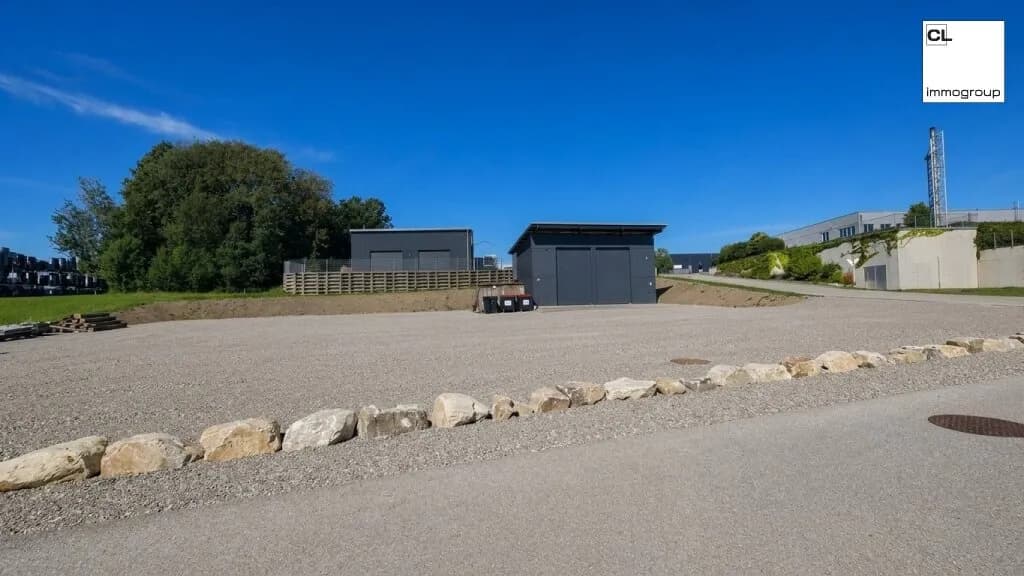 Immobilie mieten in Vöcklabruck – 2 500 m²