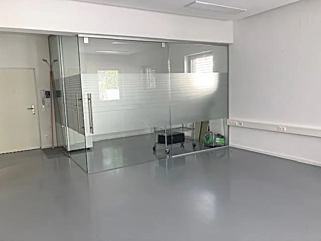 2-Zimmer-Gewerbeimmobilie mieten in Krems an der Donau – 58 m², € 1.129 – Bild 2 von 8