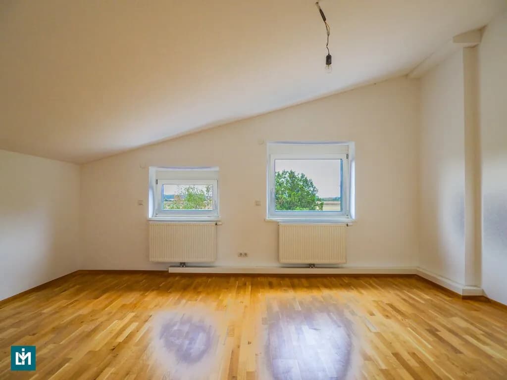 3-Zimmer-Haus mieten in Baden – 85 m², € 1.664 – Bild 3 von 8