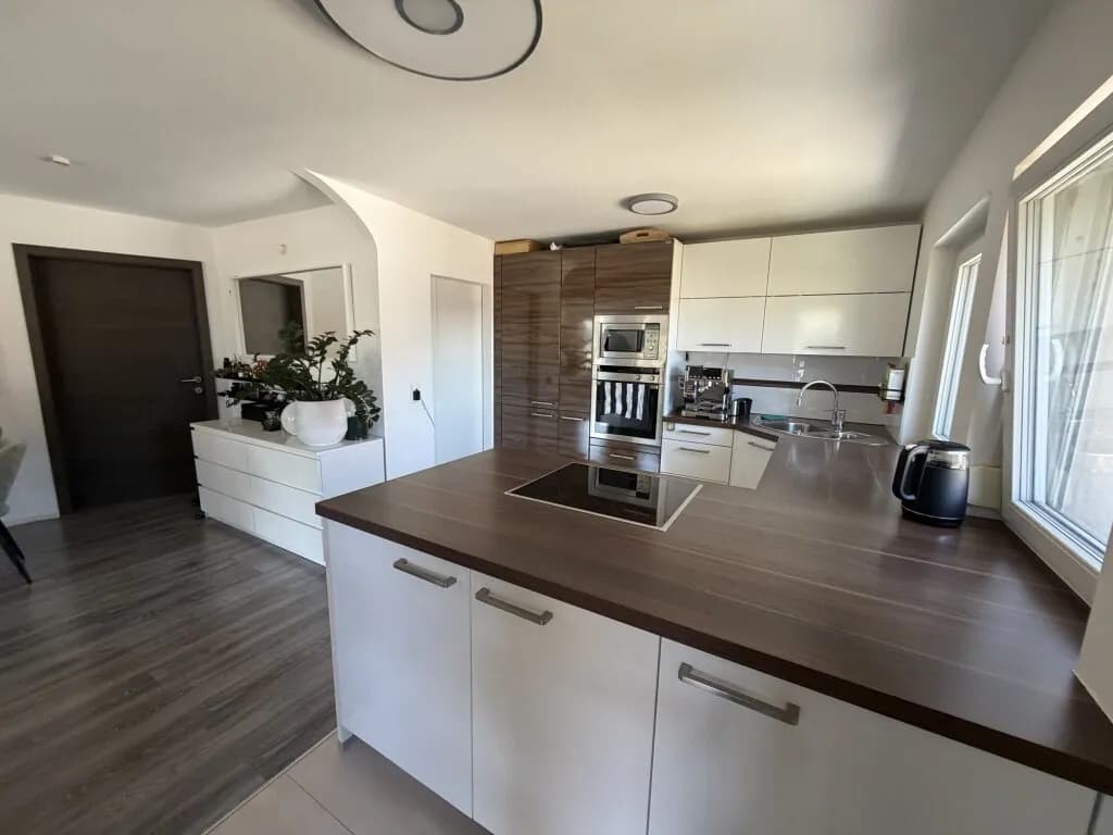4-Zimmer-Wohnung kaufen in Schwaz – 99,5 m², € 690.000 – Bild 1 von 18