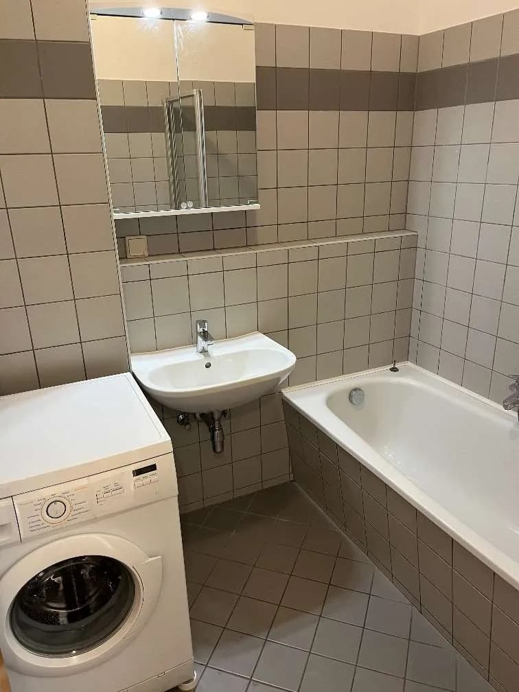 1-Zimmer-Wohnung mieten in Krems an der Donau – 45 m², € 760 – Bild 10 von 16