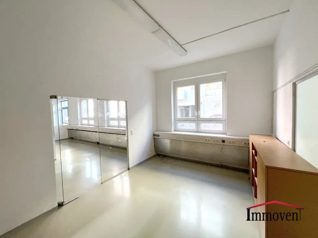 8-Zimmer-Gewerbeimmobilie mieten in Wien – 271 m², € 2.949 – Bild 10 von 20