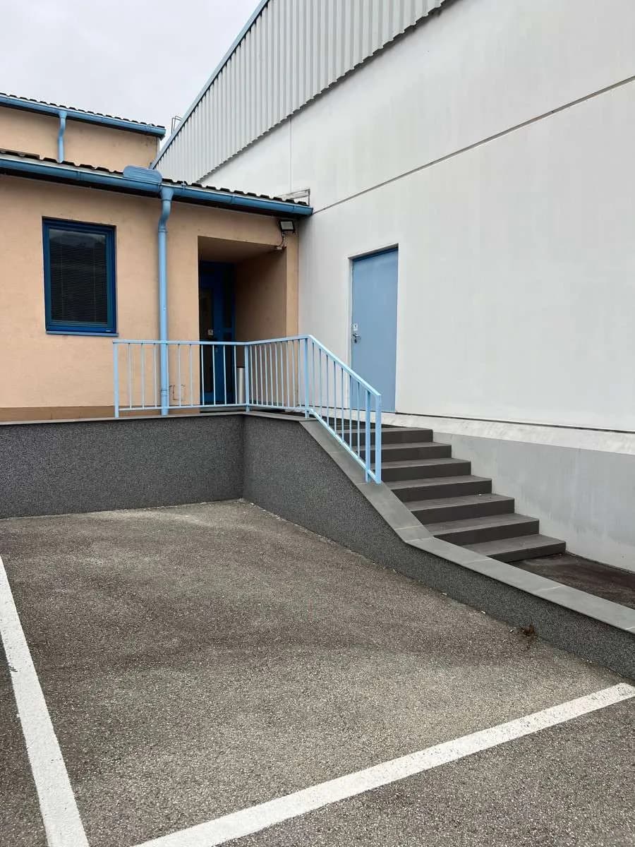 5-Zimmer-Gewerbeimmobilie mieten in Amstetten – 120 m², € 900 – Bild 8 von 9