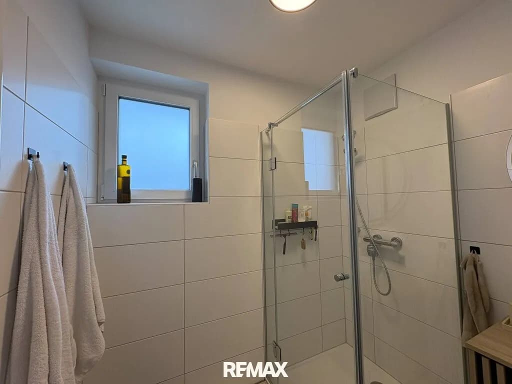 2-Zimmer-Wohnung mieten in Gmunden – 52 m², € 943 – Bild 10 von 11