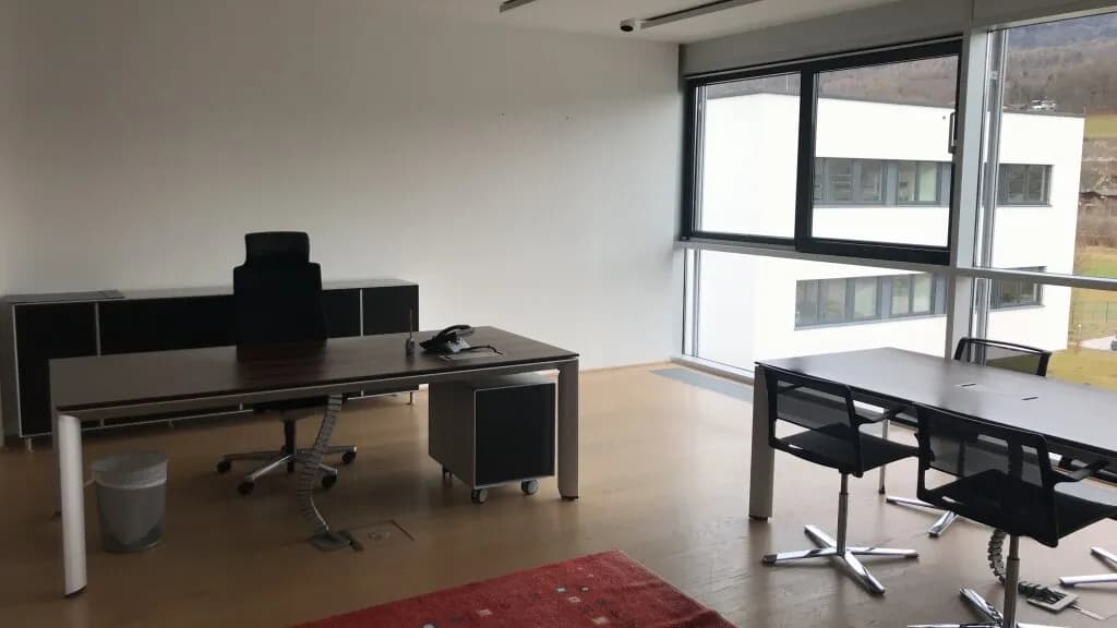 6-Zimmer-Gewerbeimmobilie mieten in Hallein – 251 m², € 4.864 – Bild 4 von 12