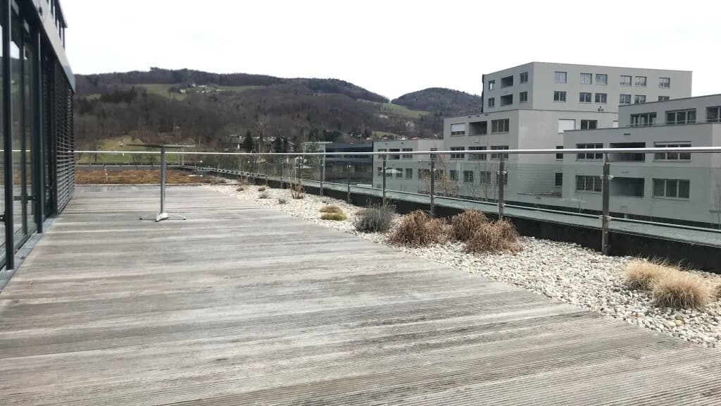 6-Zimmer-Gewerbeimmobilie mieten in Hallein – 251 m², € 4.864 – Bild 11 von 12