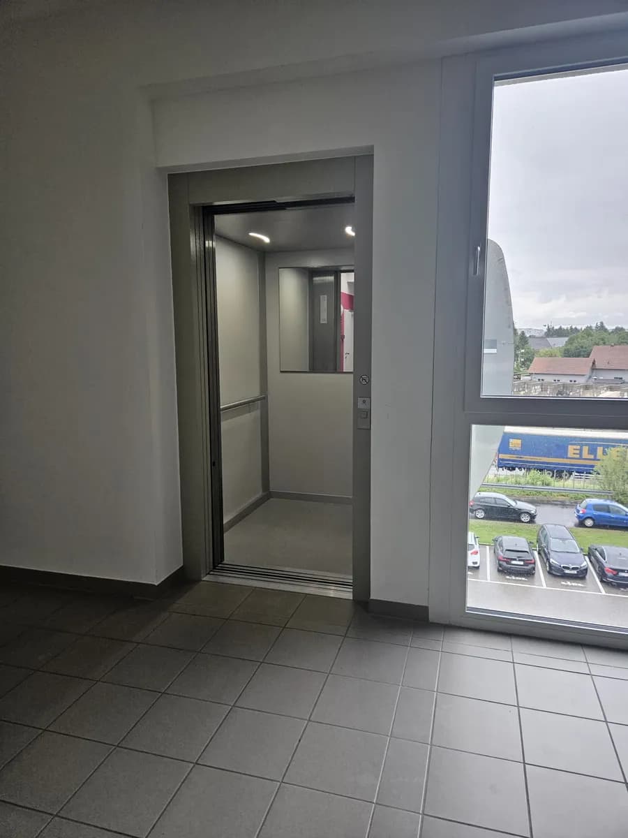 Gewerbeimmobilie mieten in Linz Land – 197 m², € 2.137 – Bild 2 von 12