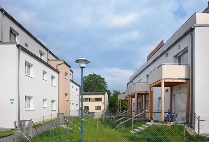 3-Zimmer-Wohnung mieten in Wiener Neustadt Land – 71 m², € 735 – Bild 2 von 2