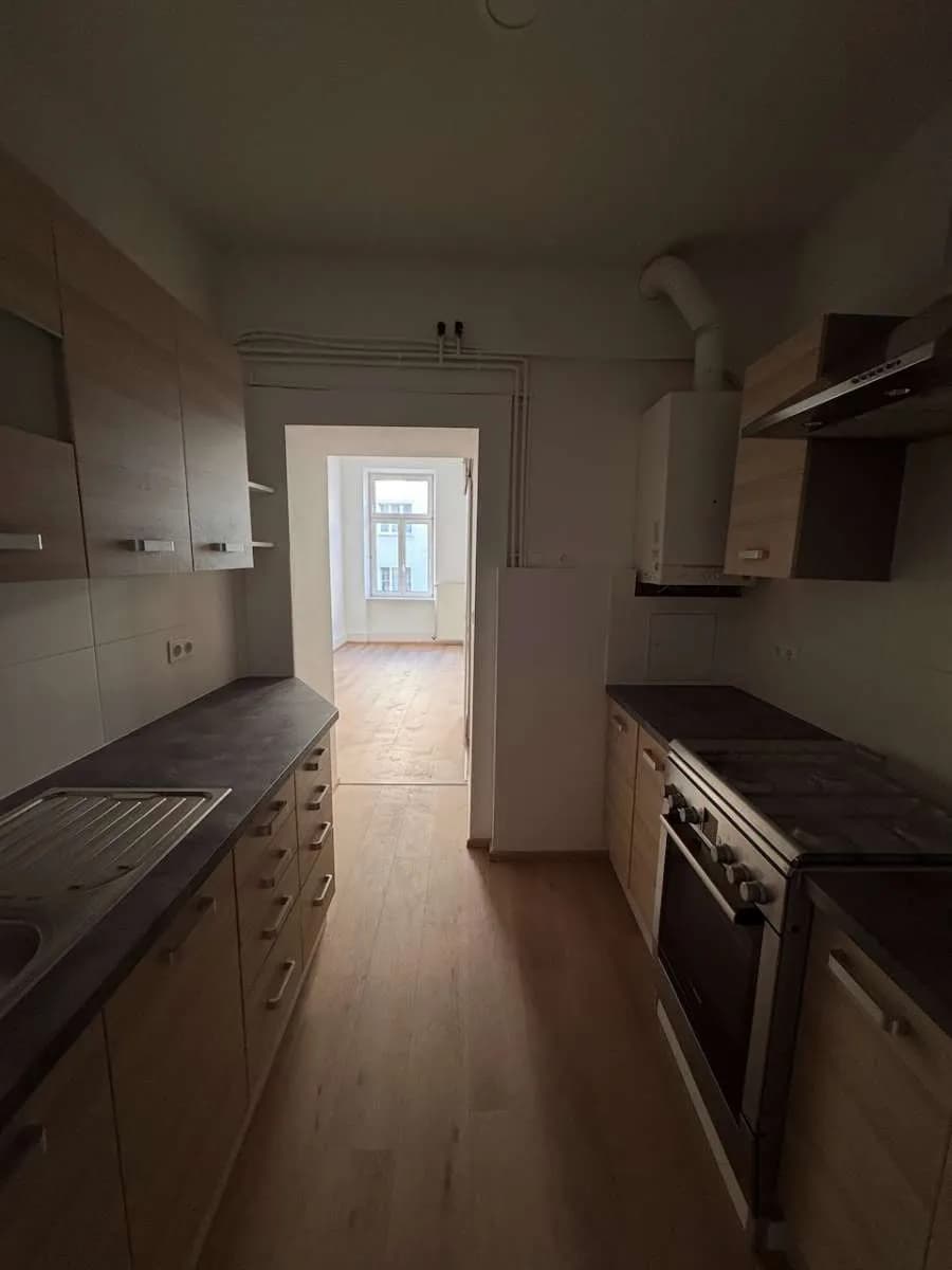 2-Zimmer-Wohnung mieten in Wien – 60 m², € 799 – Bild 2 von 9