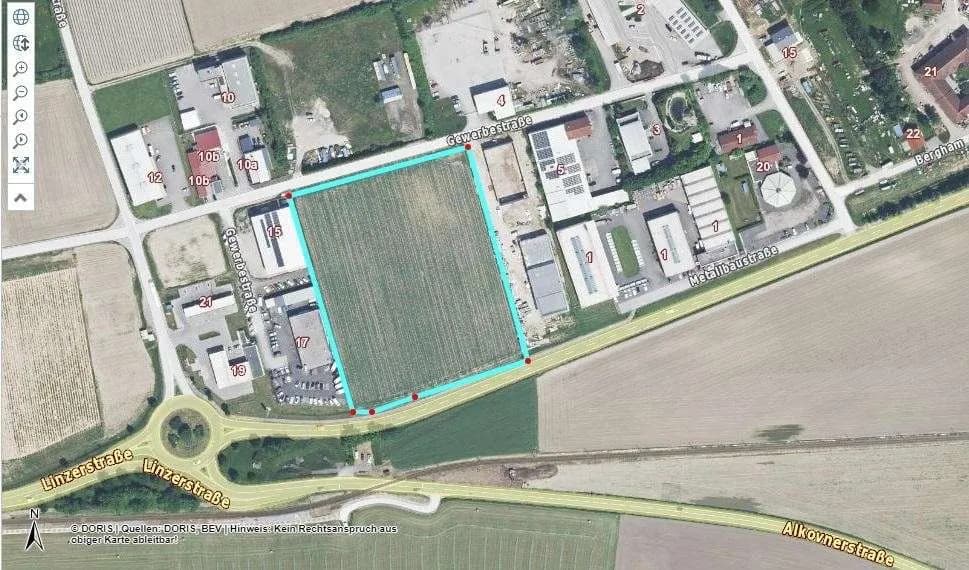 Grundstück mieten in Eferding – 17 592 m² – Bild 1 von 3