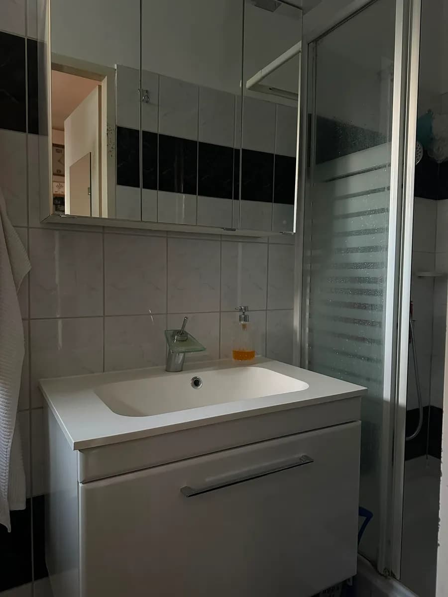 1-Zimmer-Wohnung mieten in Wien – 36 m², € 380 – Bild 8 von 8