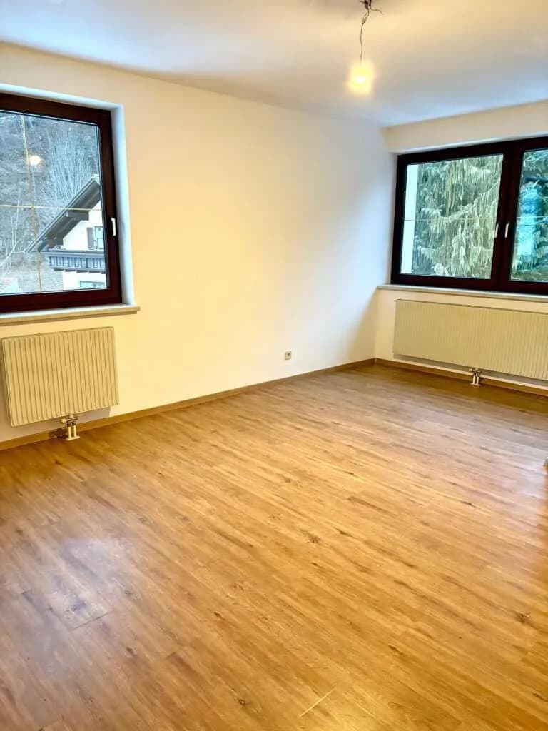 2-Zimmer-Wohnung kaufen in Neunkirchen – 65,59 m², € 139.870 – Bild 2 von 19