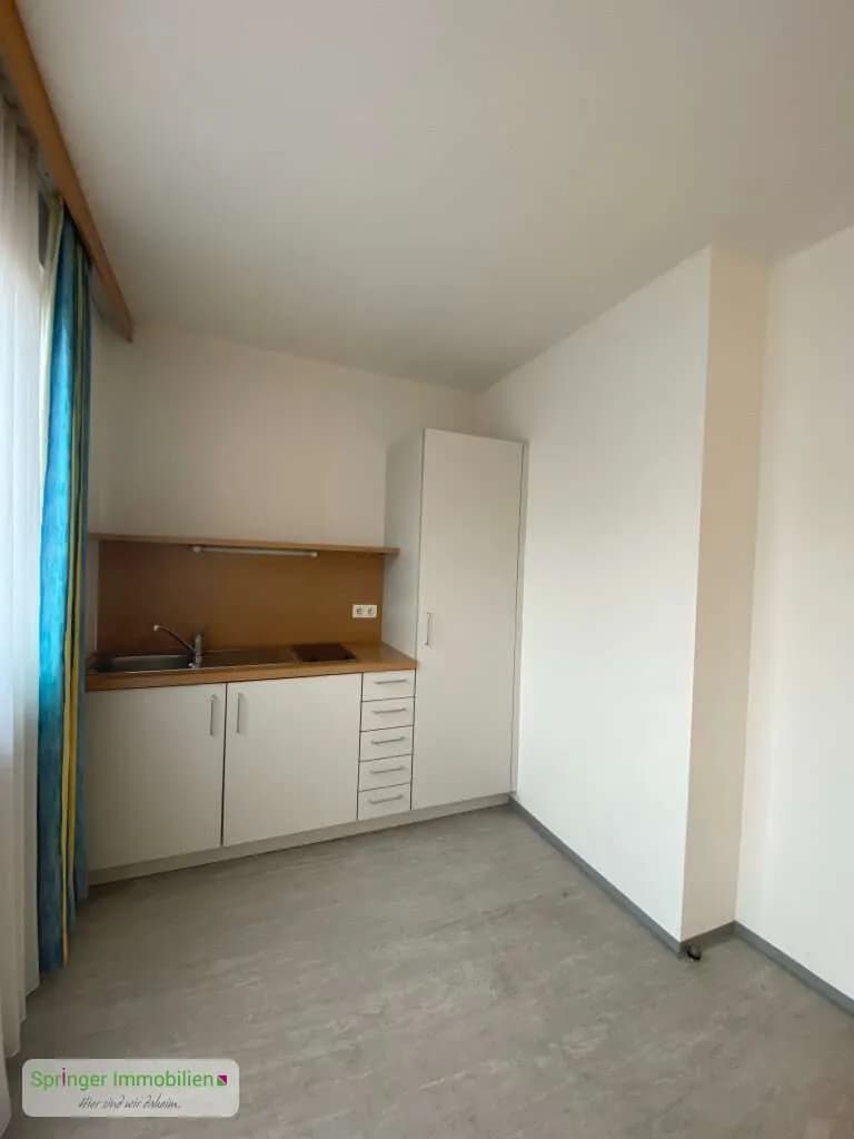 Gewerbeimmobilie mieten in Hallein – 144 m², € 1.990 – Bild 12 von 18