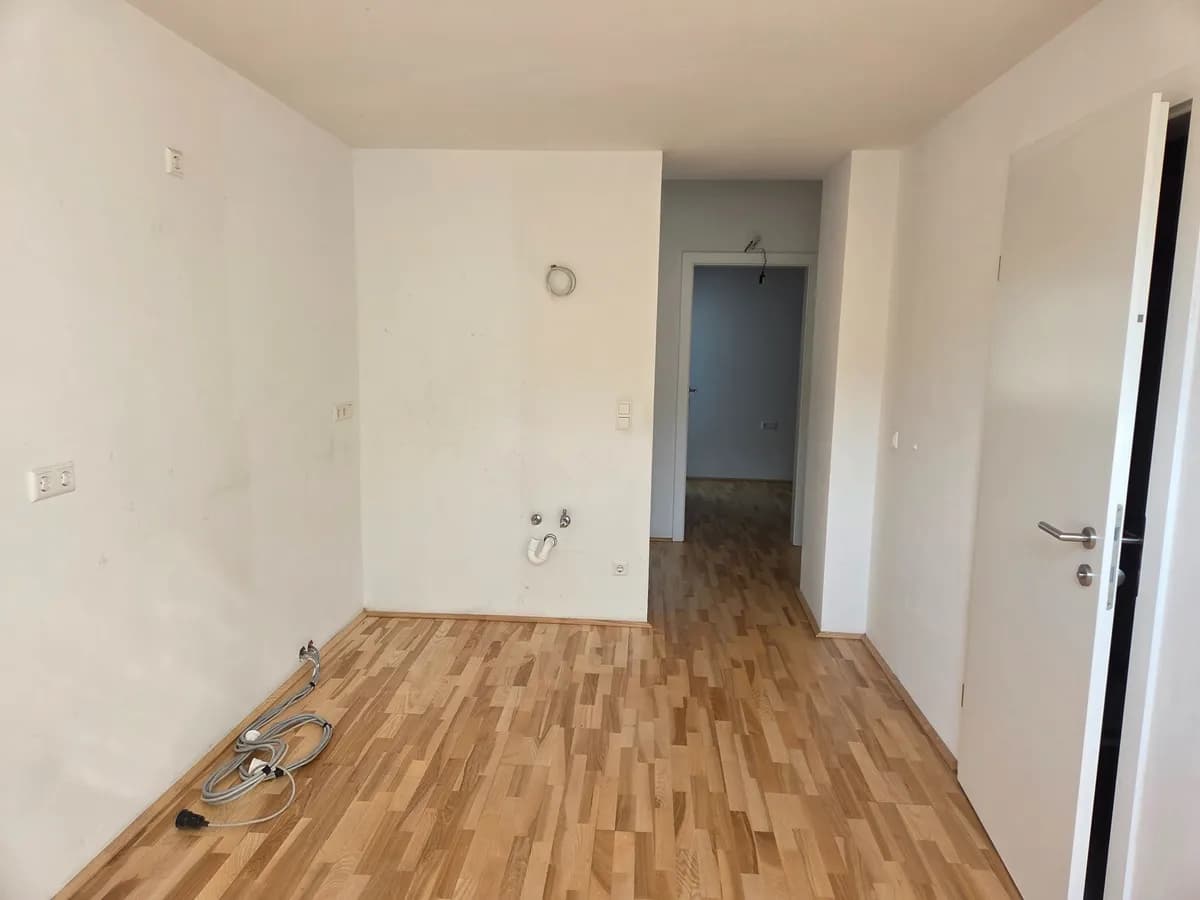 2-Zimmer-Wohnung mieten in Linz – 44 m², € 860 – Bild 5 von 5