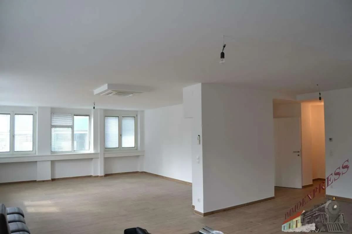 9-Zimmer-Gewerbeimmobilie kaufen in Wien – 200 m², € 950.000 – Bild 2 von 24