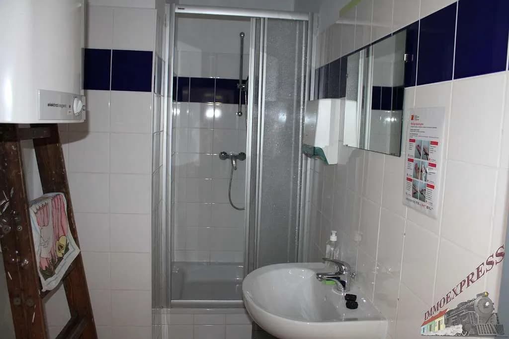 2-Zimmer-Gewerbeimmobilie mieten in Sankt Pölten – 32 m², € 406 – Bild 6 von 7