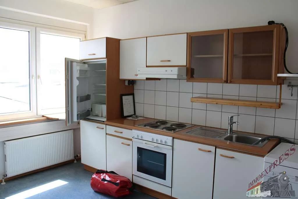 2-Zimmer-Gewerbeimmobilie mieten in Sankt Pölten – 130 m², € 1.300 – Bild 5 von 19