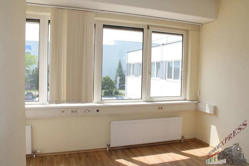 2-Zimmer-Gewerbeimmobilie mieten in Sankt Pölten – 130 m², € 1.300 – Bild 7 von 19