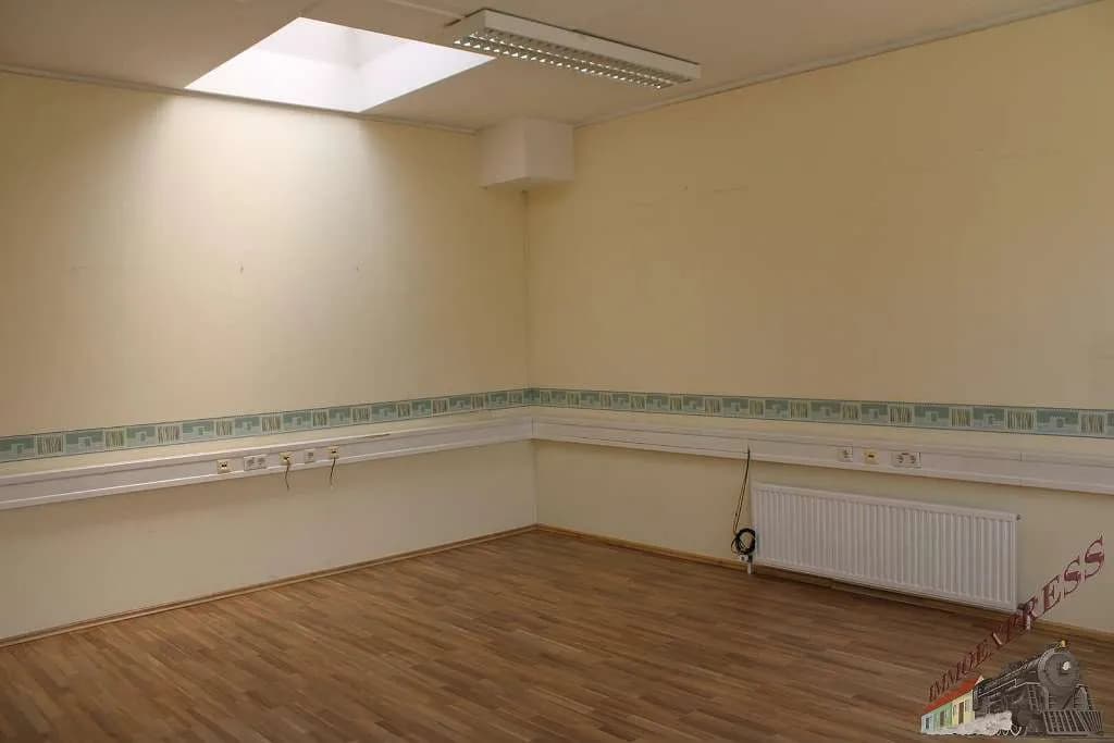 Gewerbeimmobilie mieten in Mödling – 270 m², € 2.835 – Bild 4 von 18