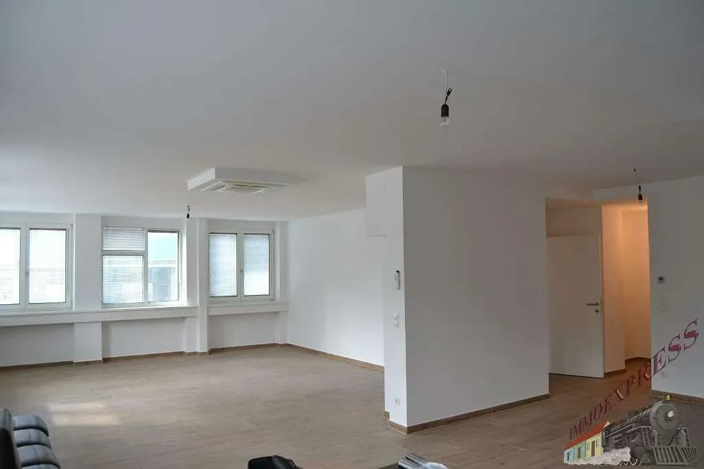 9-Zimmer-Gewerbeimmobilie mieten in Wien – 200 m², € 3.300