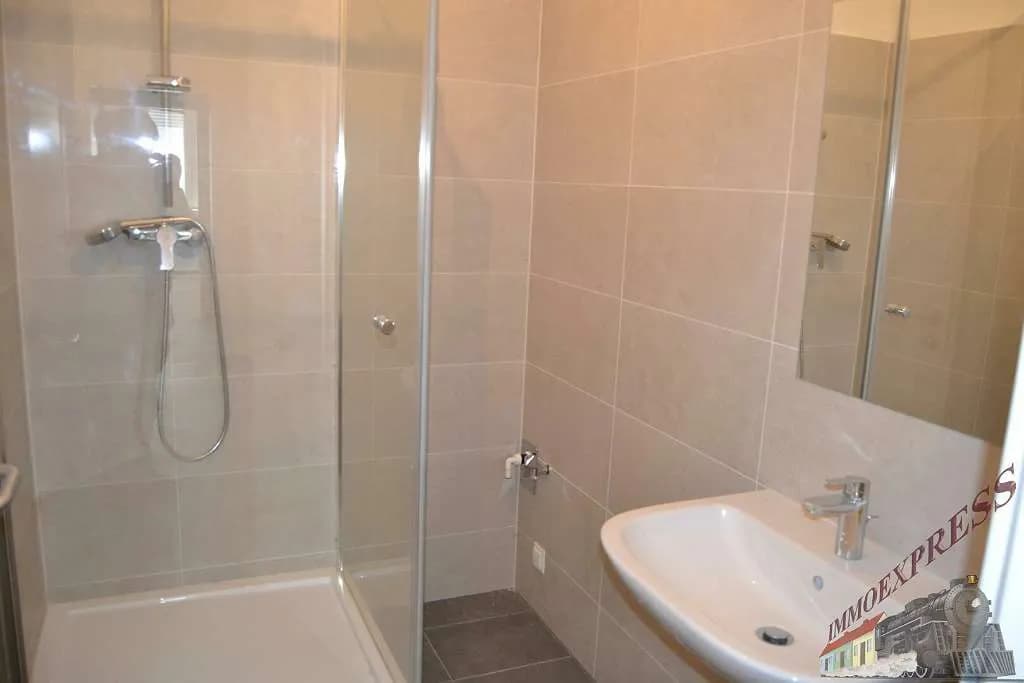 9-Zimmer-Gewerbeimmobilie mieten in Wien – 200 m², € 3.300 – Bild 12 von 24