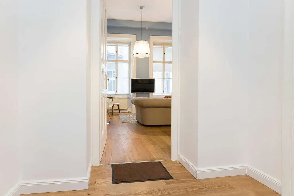 2-Zimmer-Wohnung mieten in Wien – 35 m², € 1.990 – Bild 2 von 28