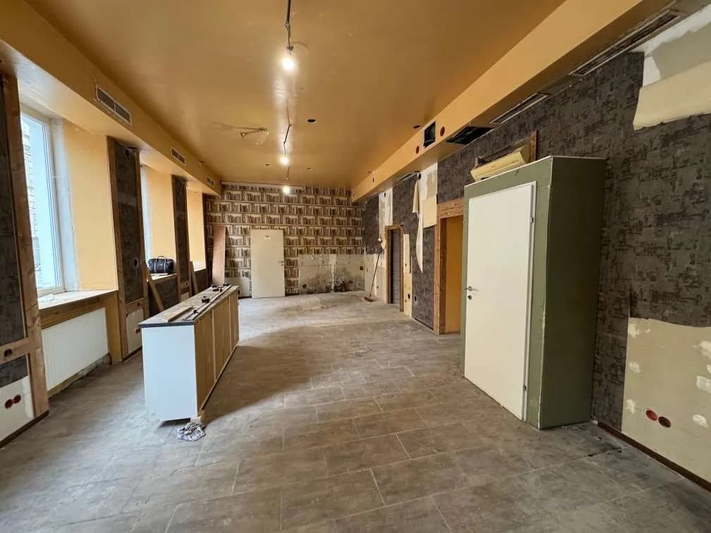 8-Zimmer-Gewerbeimmobilie mieten in Wien – 245 m², € 1.100 – Bild 6 von 48