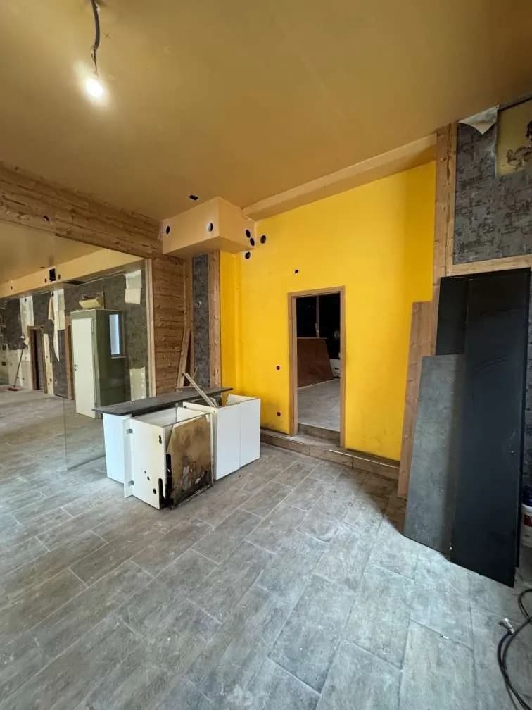 8-Zimmer-Gewerbeimmobilie mieten in Wien – 245 m², € 1.100 – Bild 12 von 48