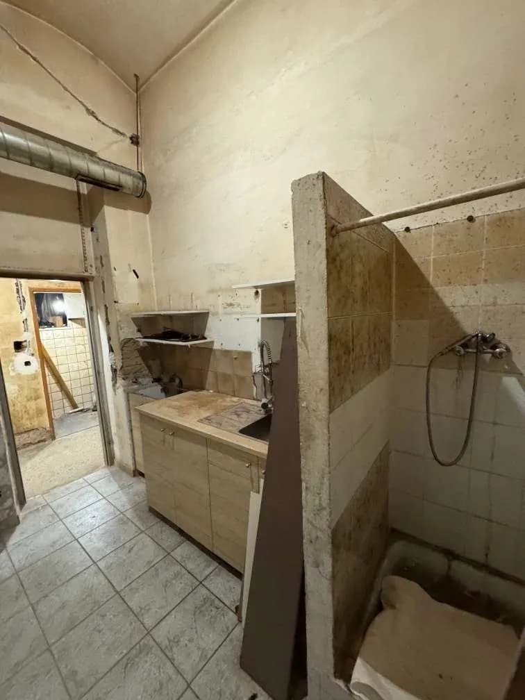 8-Zimmer-Gewerbeimmobilie mieten in Wien – 245 m², € 1.100 – Bild 23 von 48