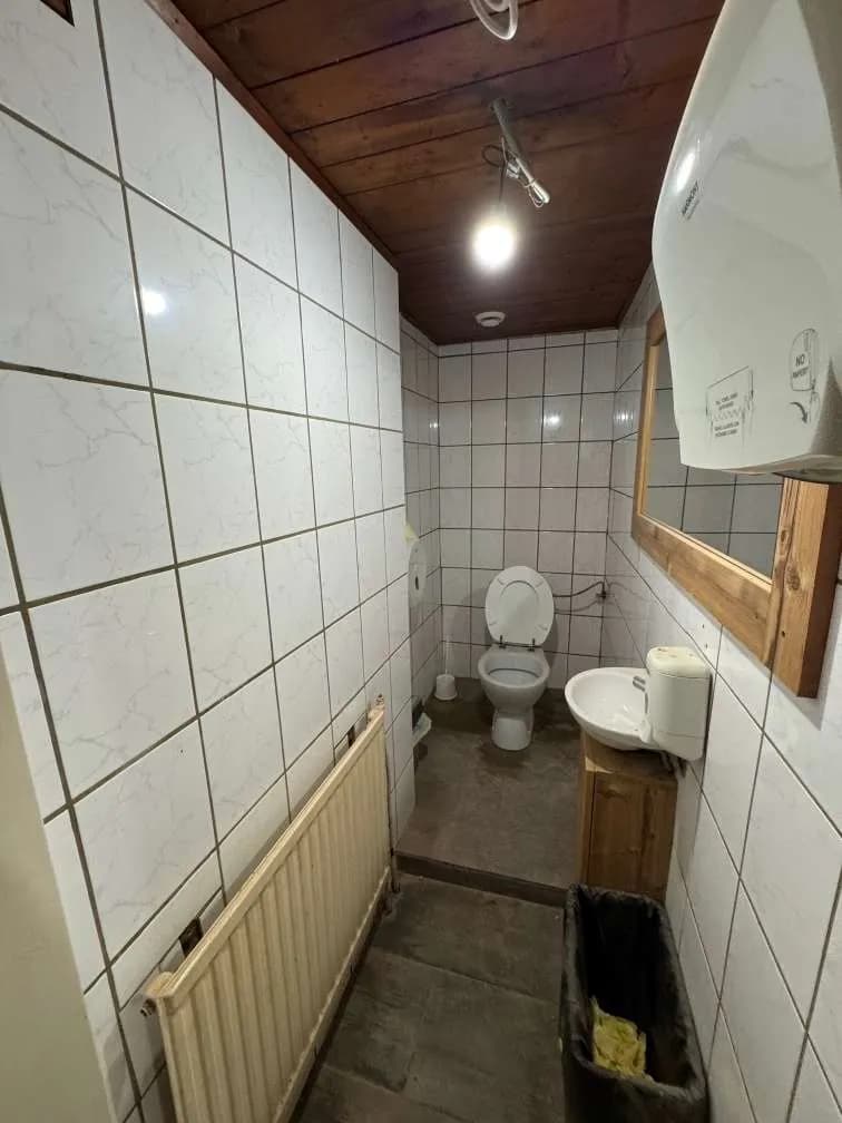 8-Zimmer-Gewerbeimmobilie mieten in Wien – 245 m², € 1.100 – Bild 25 von 48