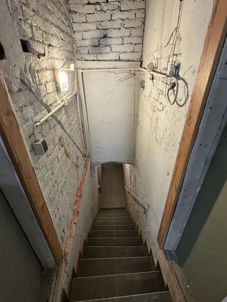 8-Zimmer-Gewerbeimmobilie mieten in Wien – 245 m², € 1.100 – Bild 29 von 48